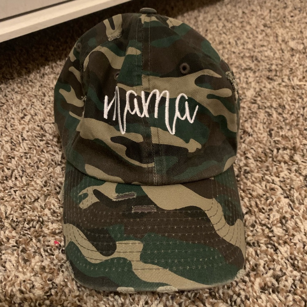 Camo mama and mini hats.